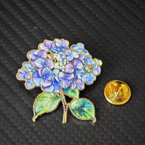 梦幻紫蓝紫绣球花叶金属装饰件氛围感小众通勤穿搭随身小饰品礼物